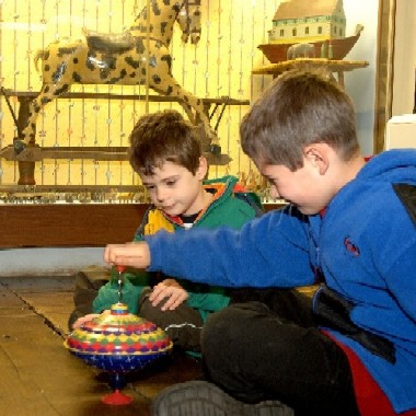 kids playing with toys