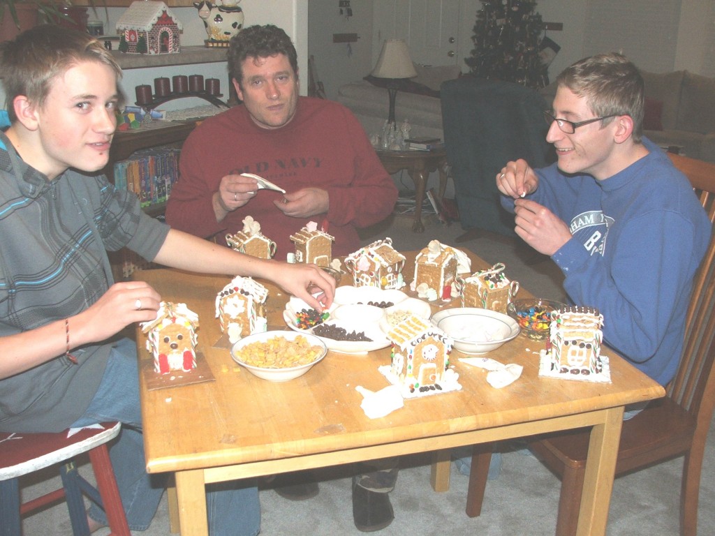 making gingerbread house pictures