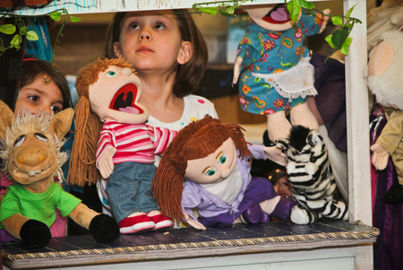 puppet show pictures