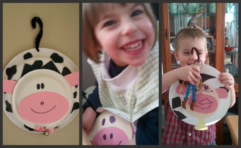 cow door hanger craft picture